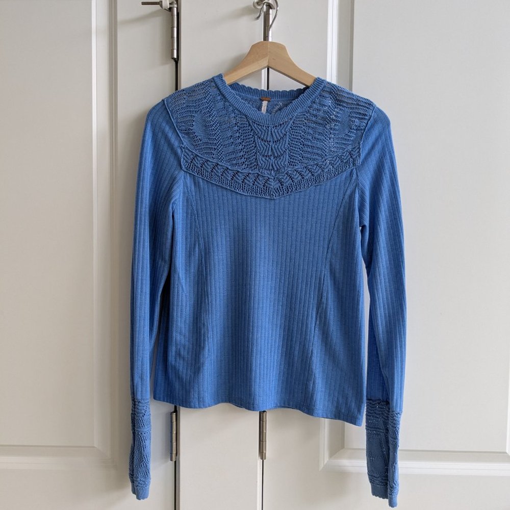 Free People Colette Top Women M Blue Pointelle Crochet Detail Lace Neckline Knit - Picture 2 of 8